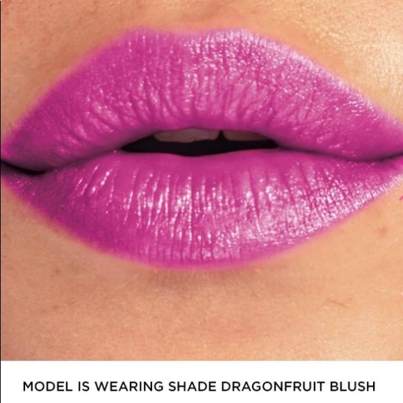 3 True Color Nourishing Lipsticks +1 FREE Lip Balm - Picture 10 of 10